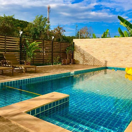 Koh Larn Riviera Hotel Eksteriør billede