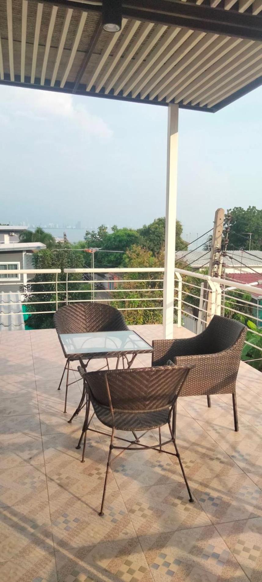 Koh Larn Riviera Hotel Eksteriør billede