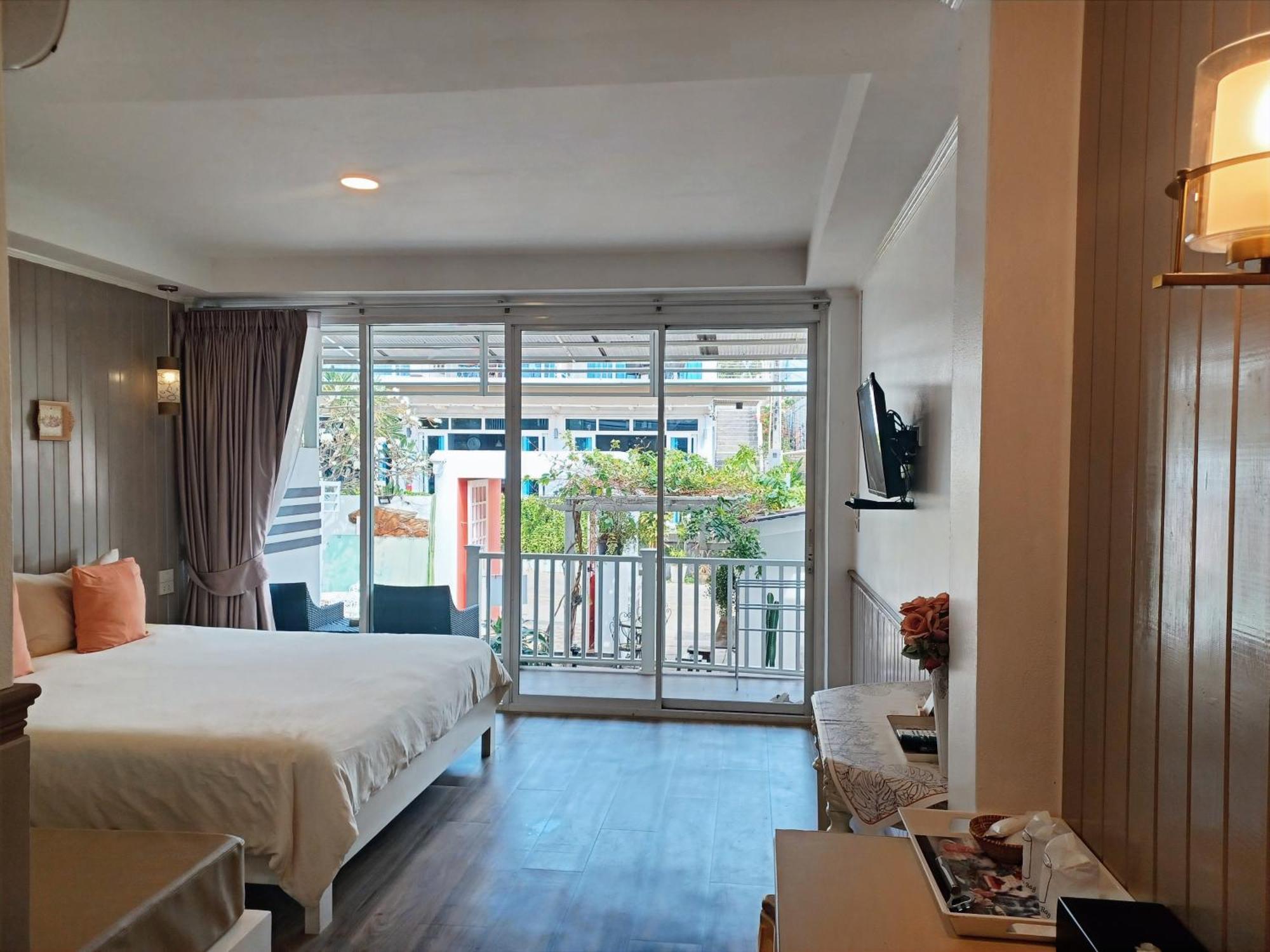 Koh Larn Riviera Hotel Eksteriør billede